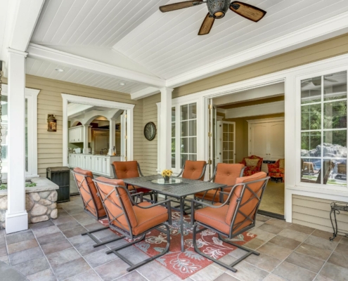 covered patio with table